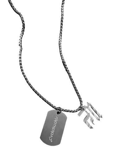 Chaîne FM Necklace en acier inoxydable présentée sur fond blanc.