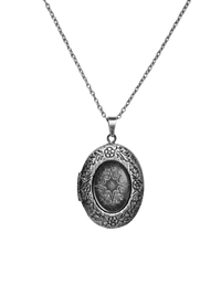 Chaîne Finesse Memorial présentée en packshot sur fond blanc.