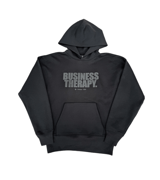 Hoodie Finesse* Business Therapy Black Puff vu de face, packshot sur fond blanc.