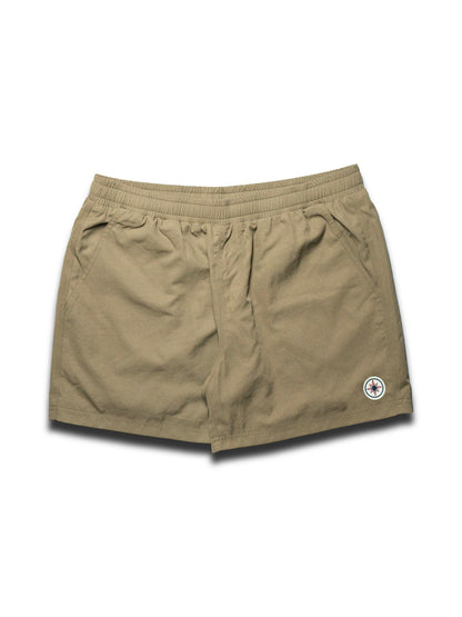 Finesse Swim Shorts Big Brown présenté en packshot sur fond blanc.