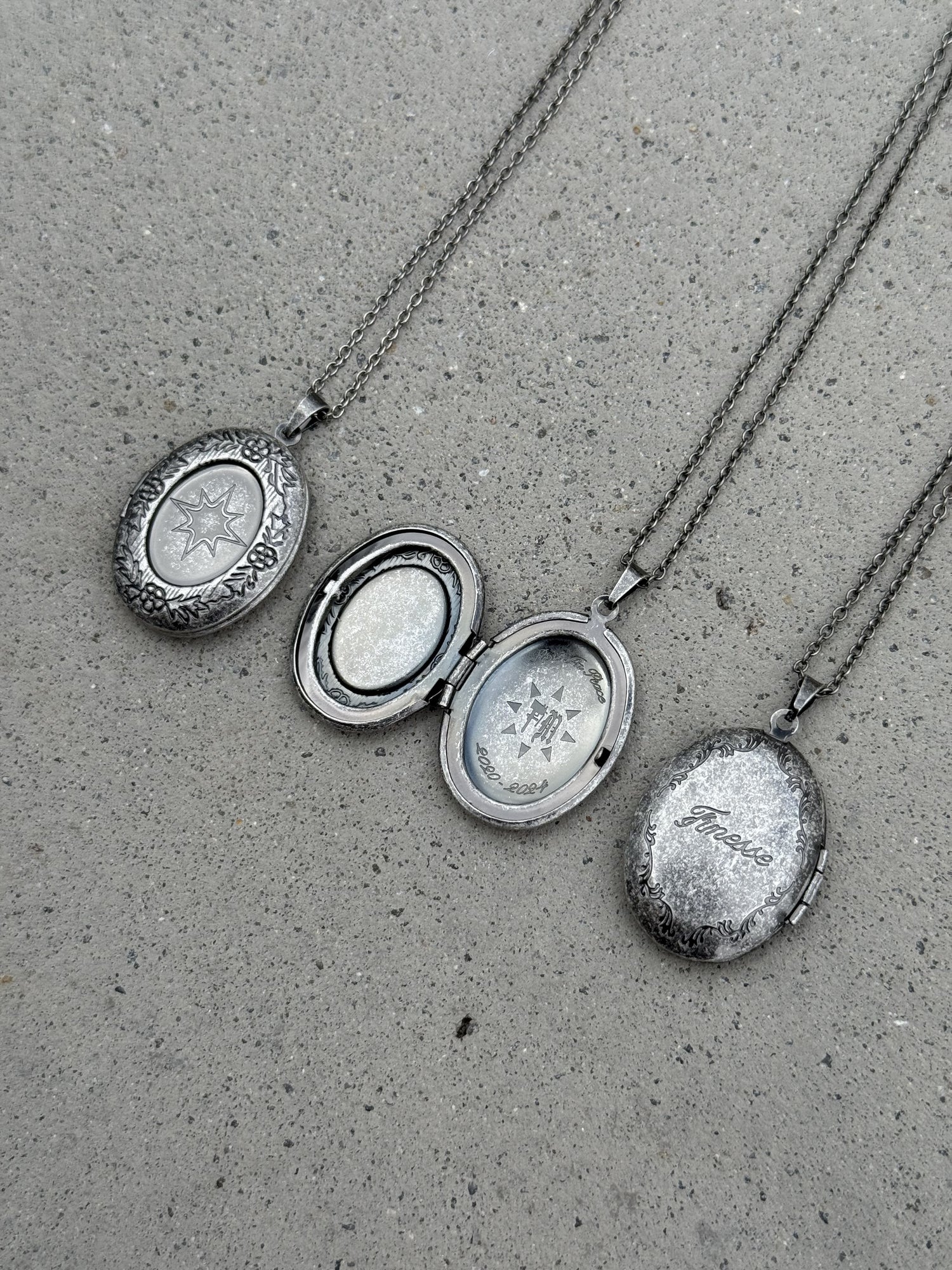 packshot-memorial-necklace