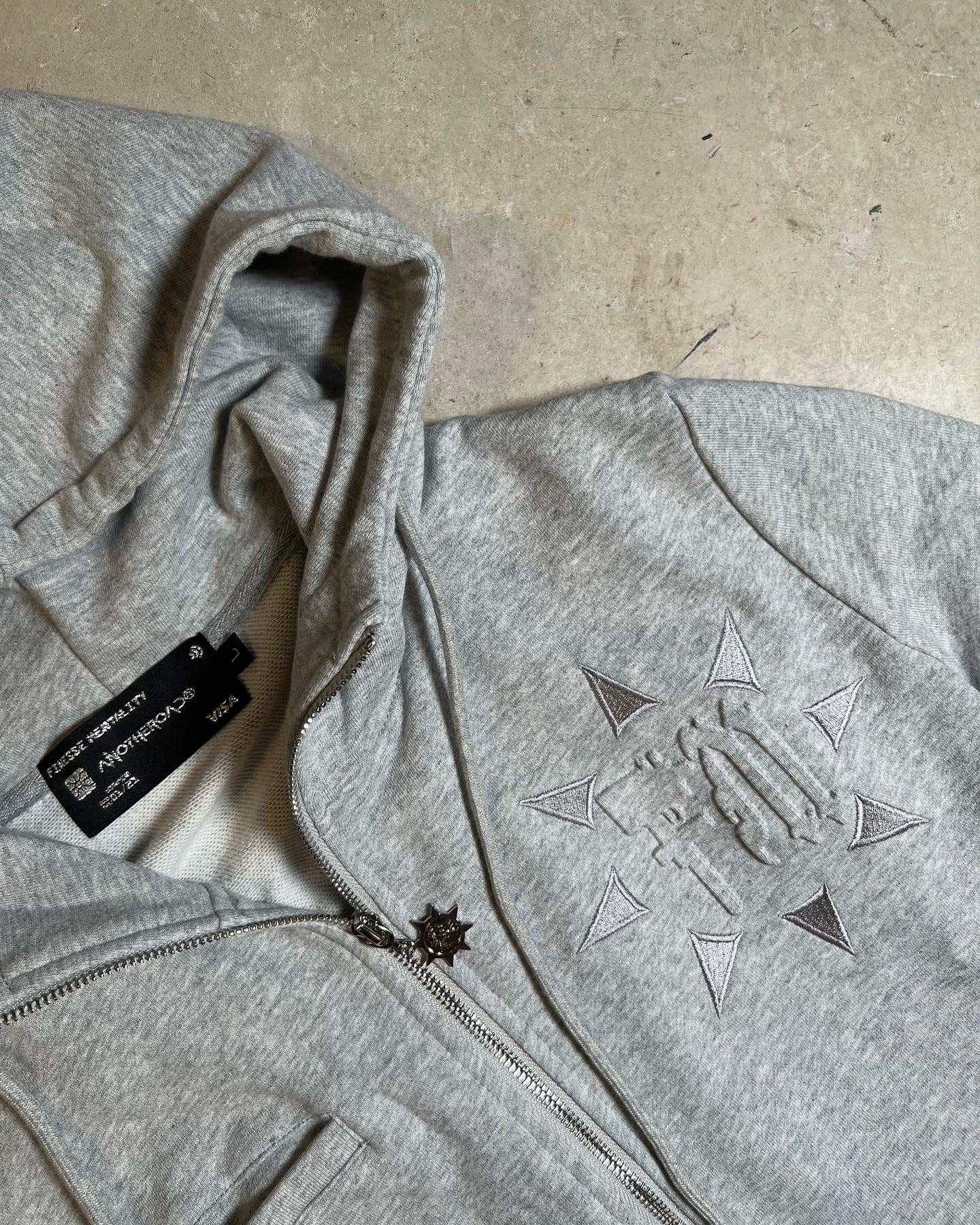 FM® TWINS ZIP HOODIE